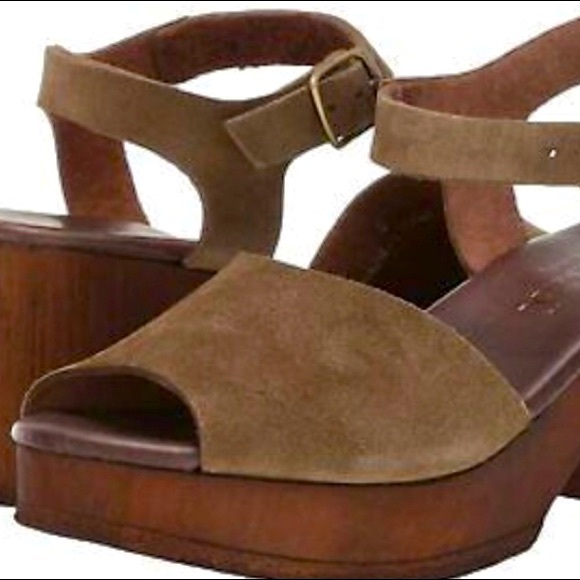 Splendid | For Anthropologie in Olive Suede - Picture 3 of 9